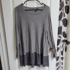 Gray Relaxed Boxy Tunic Top